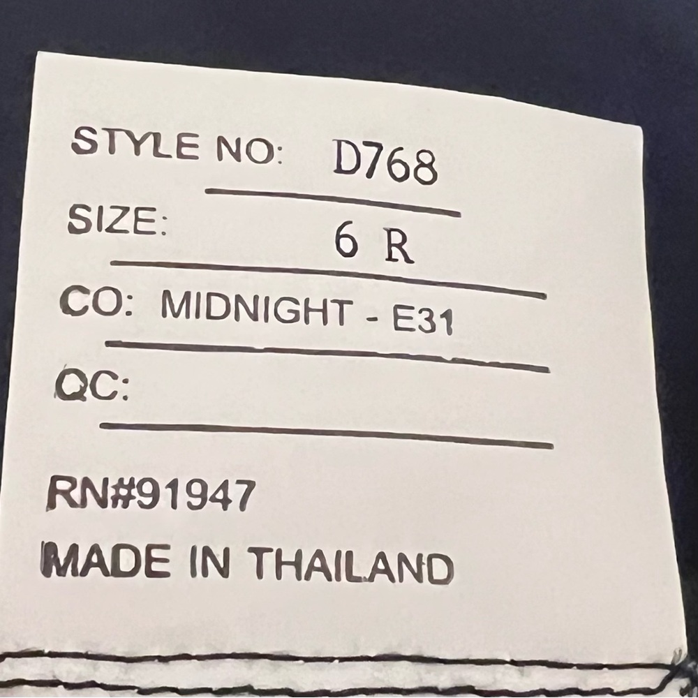 Alfred Sung V-Neck Pleated Skirt Dress with Pockets in Midnight Navy Size 6, 8 - Picture 10 of 10